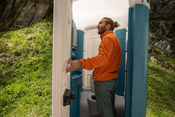Best Construction site porta potty rental  in Windham, OH